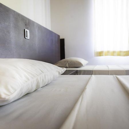 Hotel Sunshine Colombo Kültér fotó
